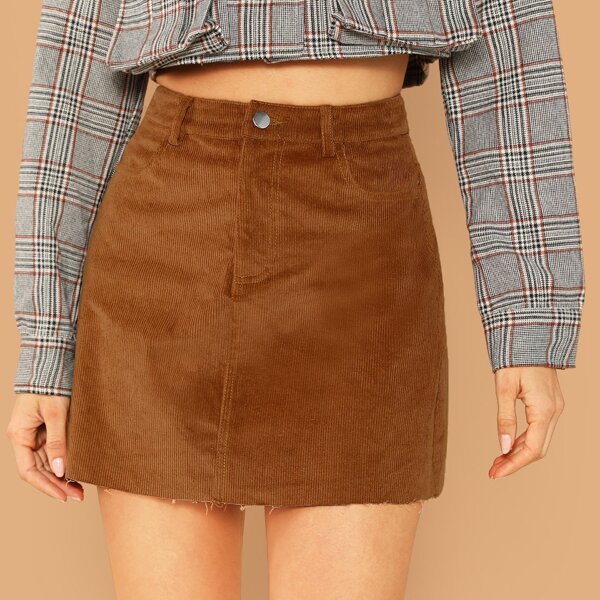 

Pocket Patched Raw Hem Cord Skirt