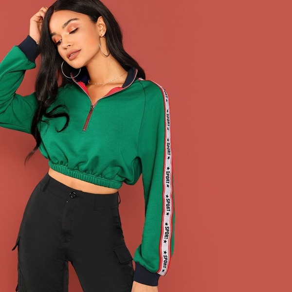 

Contrast Collar Half Placket Crop Sweatshirt