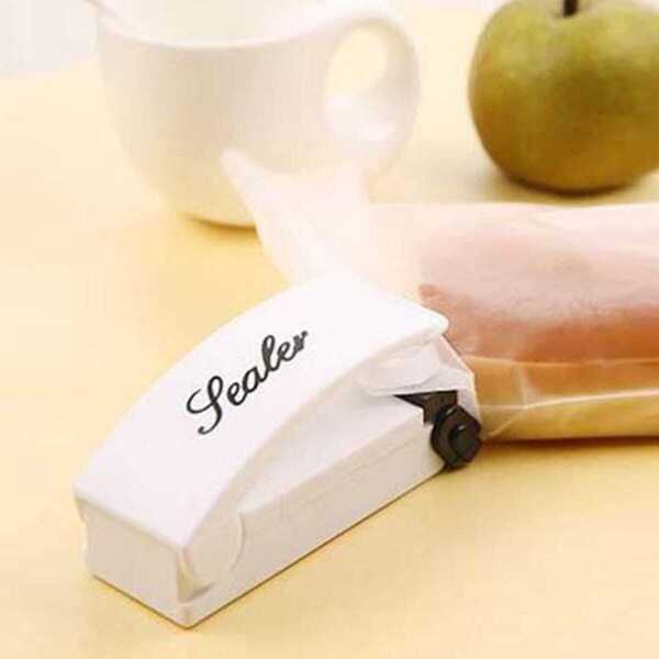 

Mini Sealing Machine, White