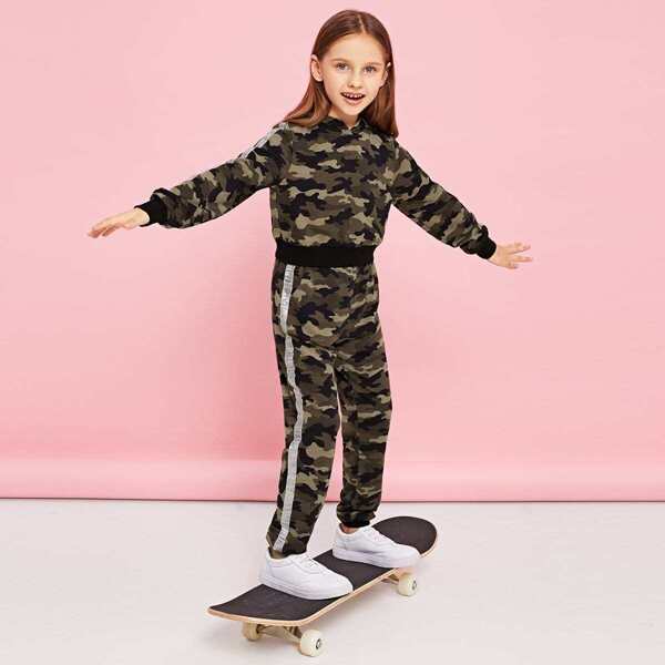 

Girls Tape Camo Hoodie & Pants Set, Multicolor