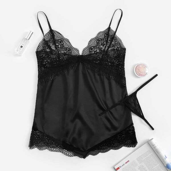 

Plus Contrast Lace Scalloped Trim Slips With Thong