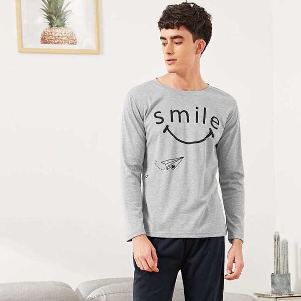 

Men Smile Print Pajama Set