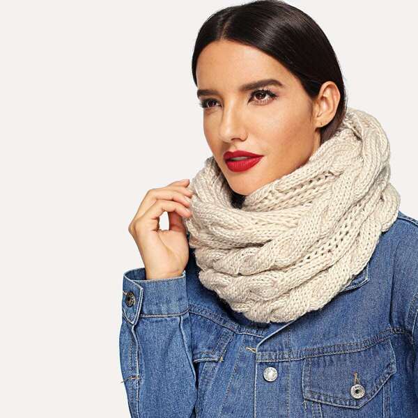 

Cable Knit Infinity Scarf