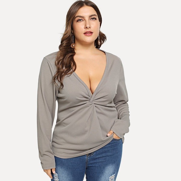 

Plus Plunging Neck Twist Detail Tee