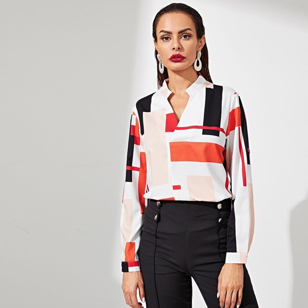 

V Cut Geo Print Blouse