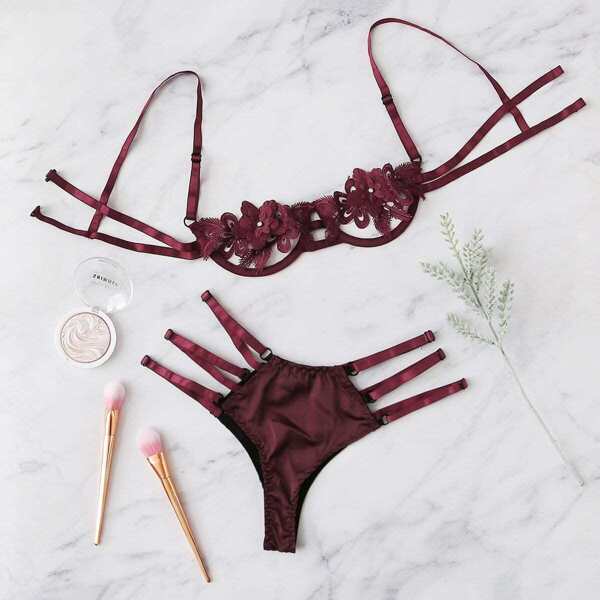 

Ladder Cut-out Appliques Lingerie Set