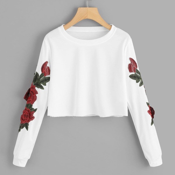 

Rose Applique Crop Sweatshirt