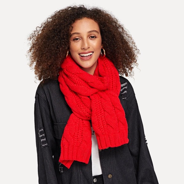 

Cable Knit Scarf
