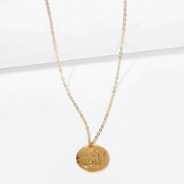 

Hand Detail Round Pendant Necklace