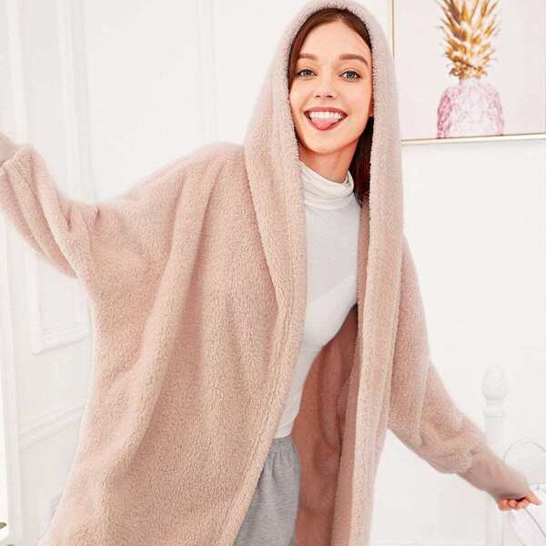 

Solid Plush Hooded Robe