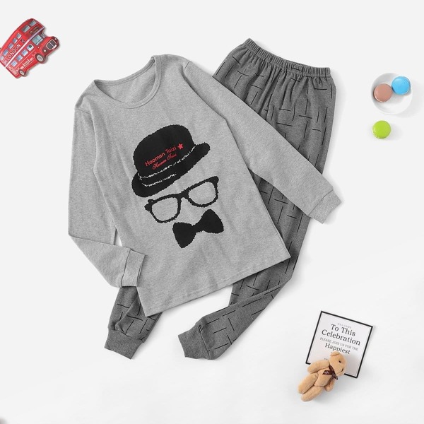 

Boys Cartoon Print Pajama Set