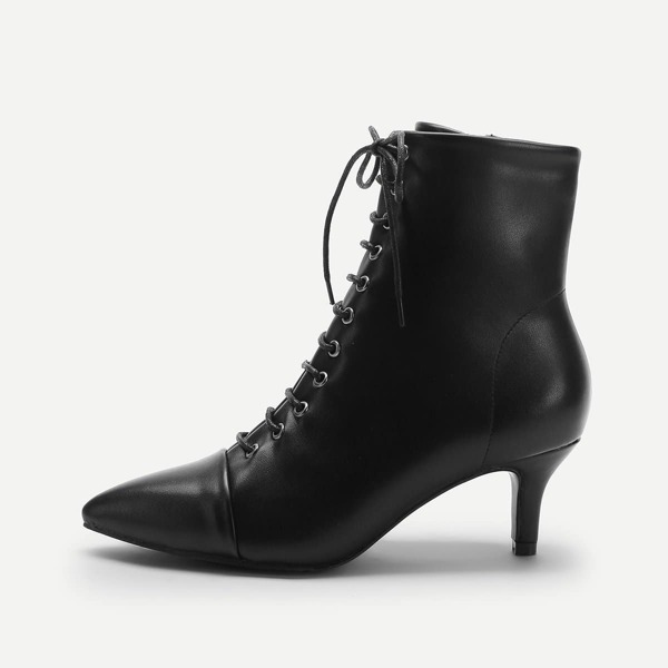 

Solid Lace-up Boots