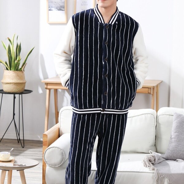 

Men Striped Button Front Plush Pajama Set