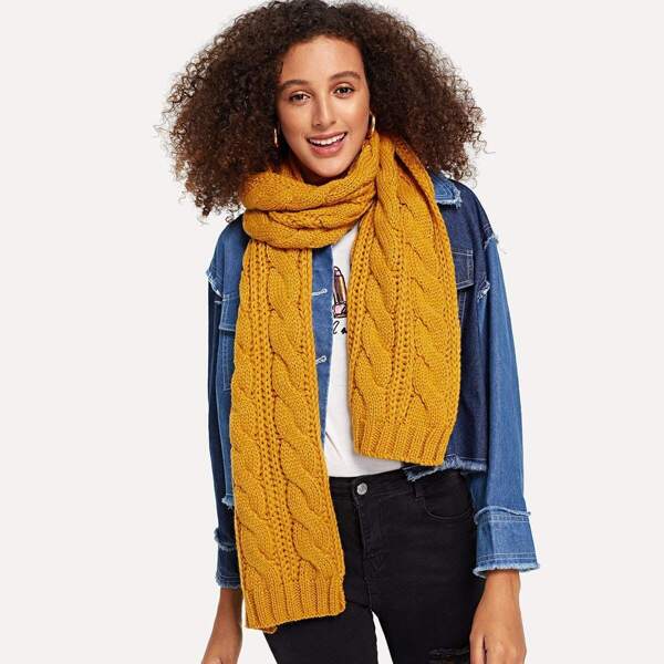 

Cable Knit Scarf