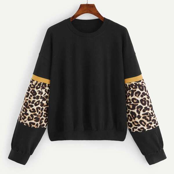 

Contrast Leopard Sweatshirt