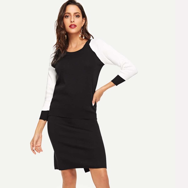 

Raglan Sleeve Sweater & Split-back Skirt