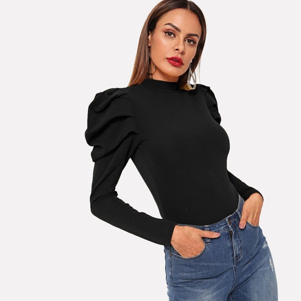 

Keyhole Back Puff Sleeve Top