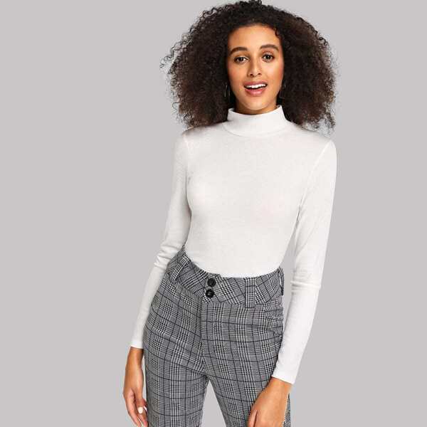 

Slim Fitted Ribbed Knit Top