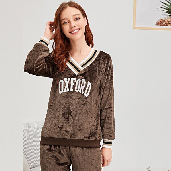 

Letter Embroidered Striped Side Plush Pajama Set
