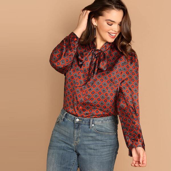 

Plus Graphic Print Tie Neck Blouse