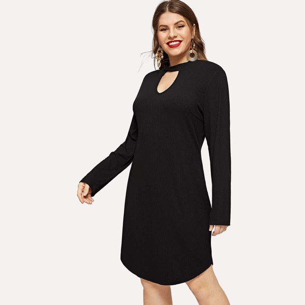 

Plus Choker Neck Form Fitting Dress