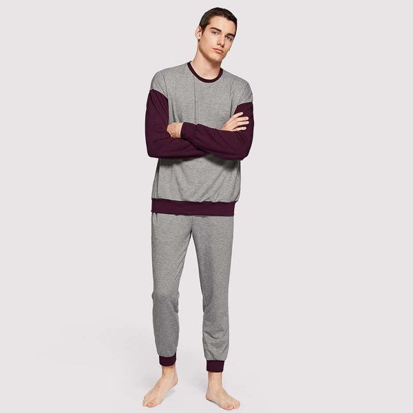 

Men Color Block Top & Pant Pajama Set