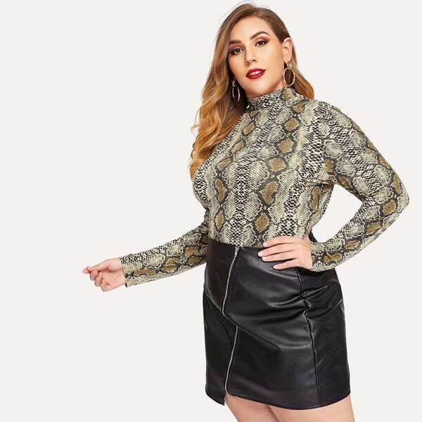 

Plus Mock-neck Snake Print Tee