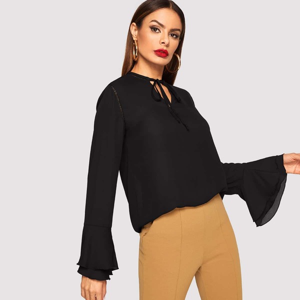 

Tie Neck Ladder Lace Insert Flounce Sleeve Top
