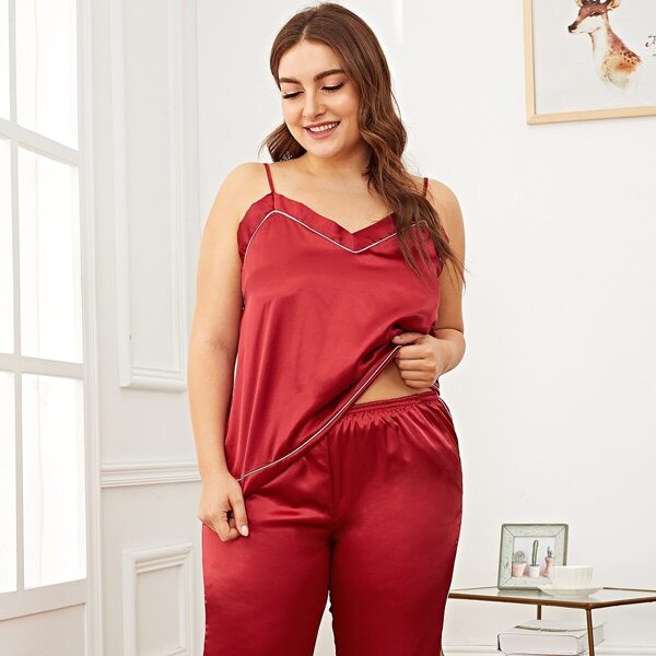 

Plus Contrast Binding Satin Cami Pajama Set