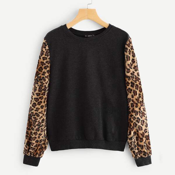 

Leopard Sleeve Pullover