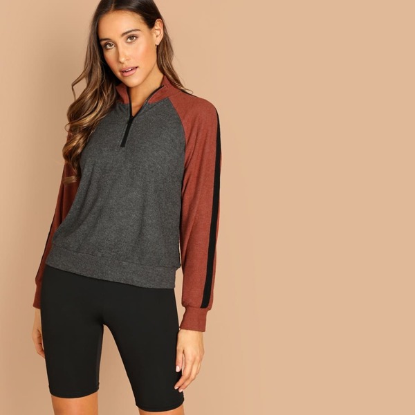 

Half Placket Raglan Sleeve Sweatshirt