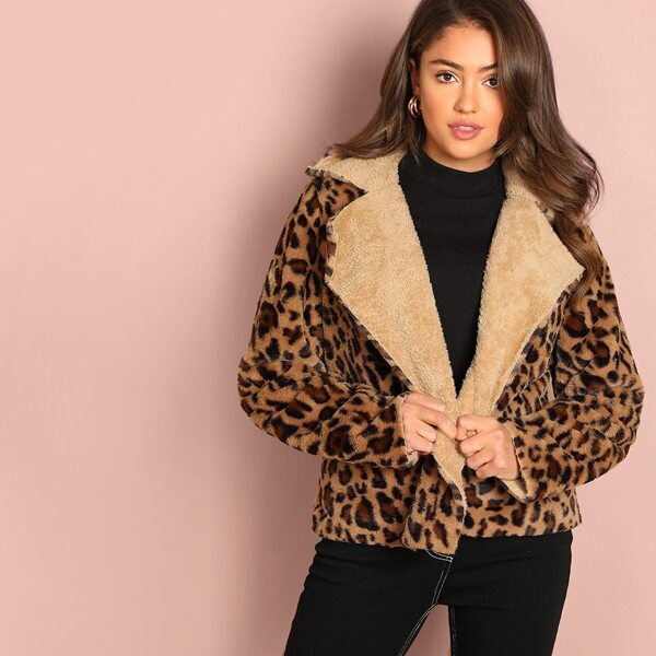 

Exaggerate Notch Collar Leopard Teddy Coat