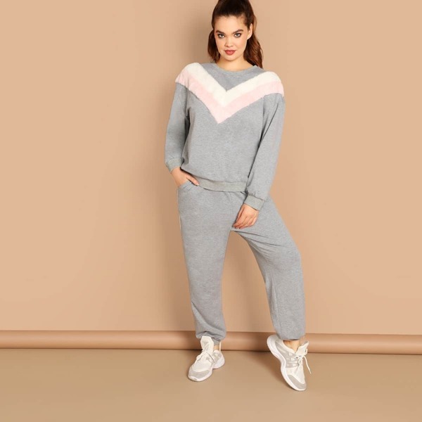 

Plus Colorblock Pullover and Contrast Sideseam Sweatpants Set