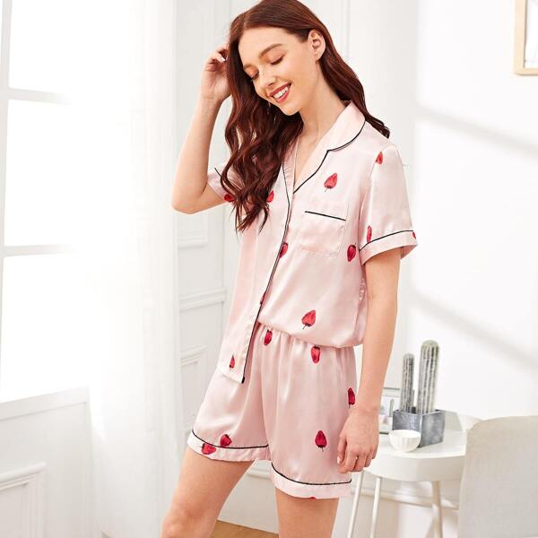 

Strawberry Print Satin Pajama Set, Multicolor