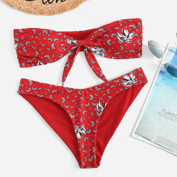 

Random Floral Knot Front Bandeau Bikini Set
