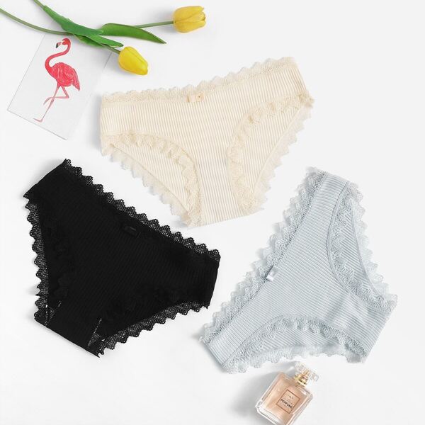 

Lace Trim Panty Set 3pack