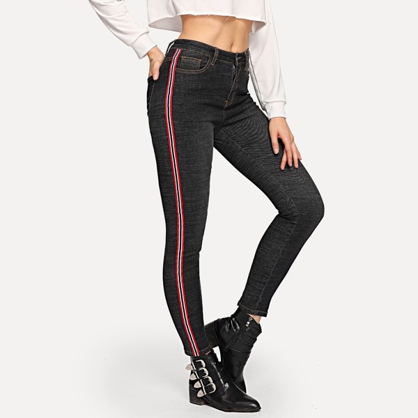 

Striped Panel Button Detail Jeans