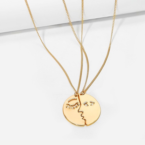 

Face Design Pendant Couple Necklace 2pcs, Gold
