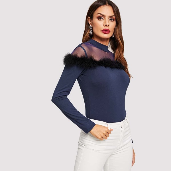 

Mesh Yoke Faux Fur Detail Fitted Tee