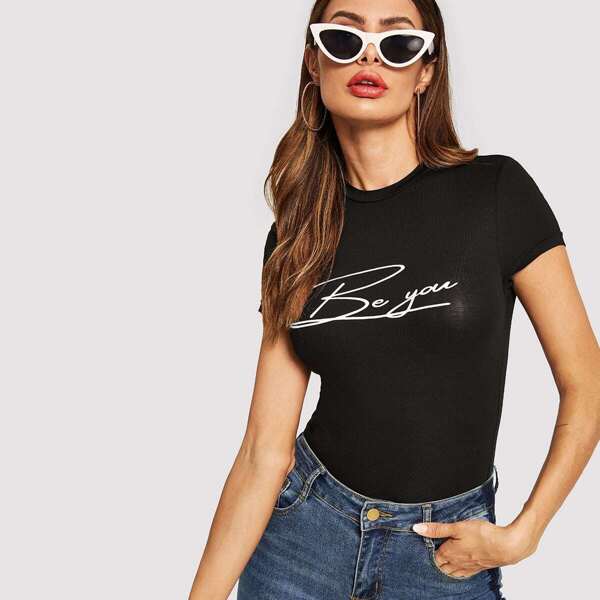 

Letter Print Form Fitted Tee