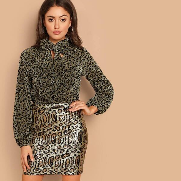 

Tie Neck Leopard Print Glitter Top & Sequin Skirt Set, Multicolor