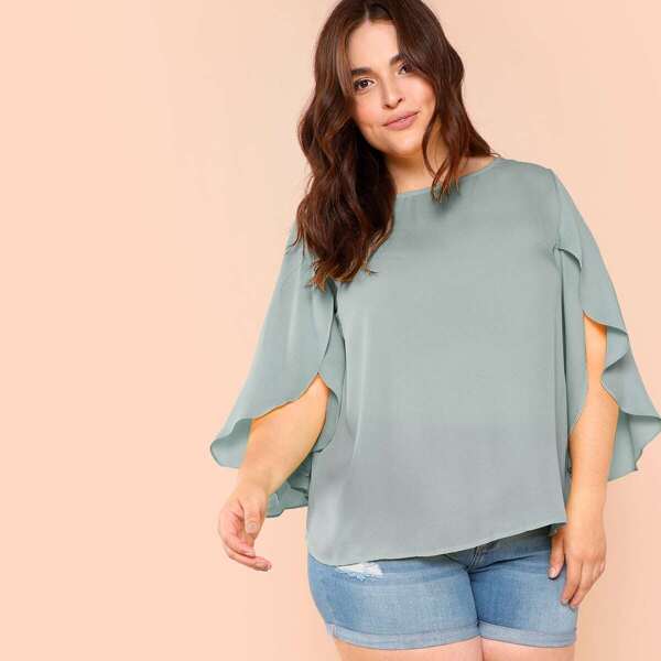 

Plus Slit Flutter Sleeve Solid Top