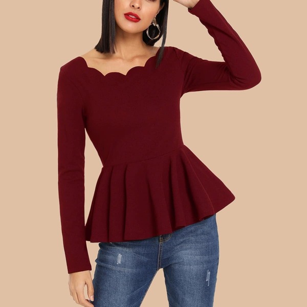 

Scallop Trim Solid Peplum Top