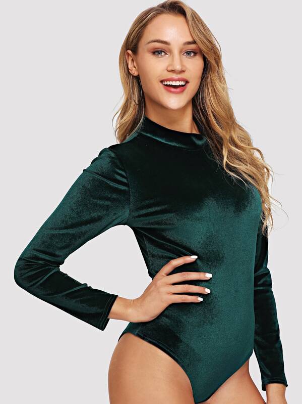 

Однотонное бархатное боди, Sasa