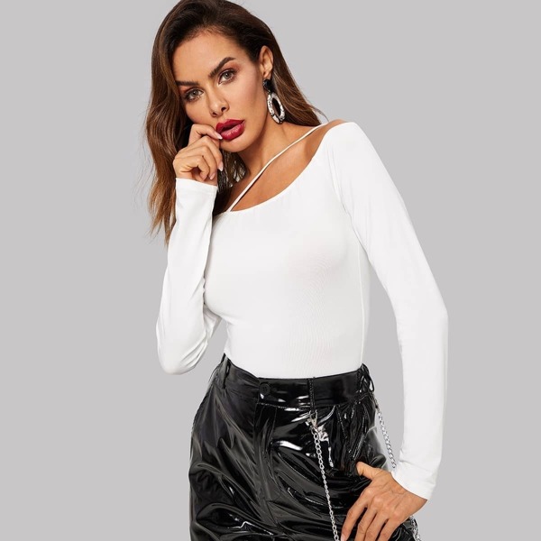 

Strappy Off Shoulder Form Fitted Tee