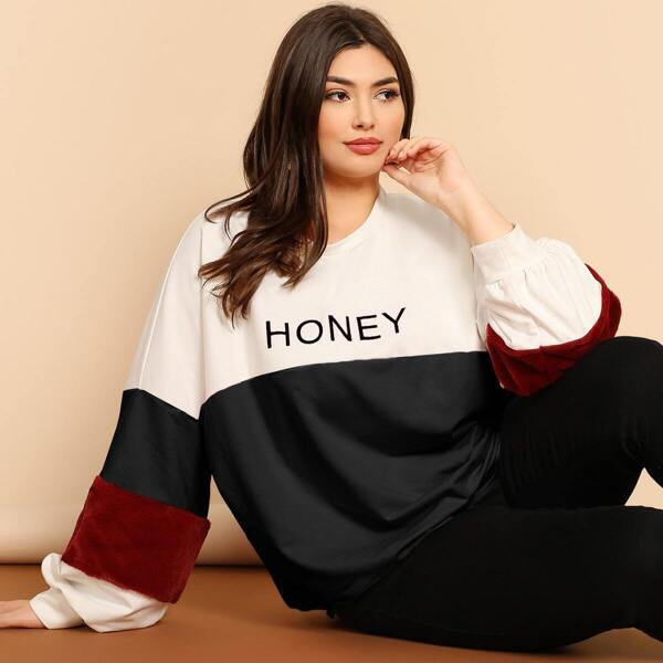 

Plus Faux Fur Insert Sleeve Cut-and-sew Letter Pullover