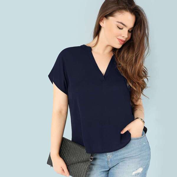 

Plus Batwing Sleeve Dip Hem Blouse