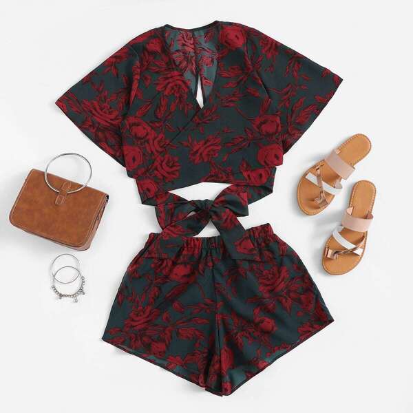 

Floral Print Wrap Knot Top With Shorts