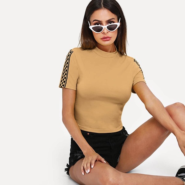 

Checkerboard Tape Mock Neck Crop Tee