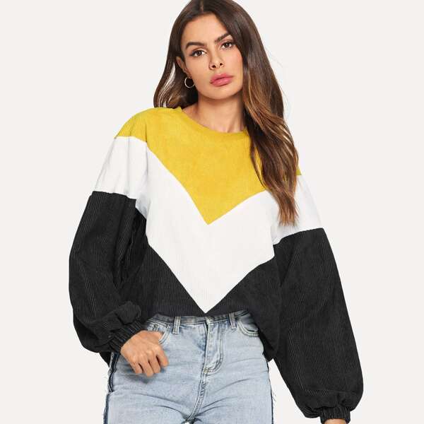 

Cut-and-sew Chevron Corduroy Sweatshirt